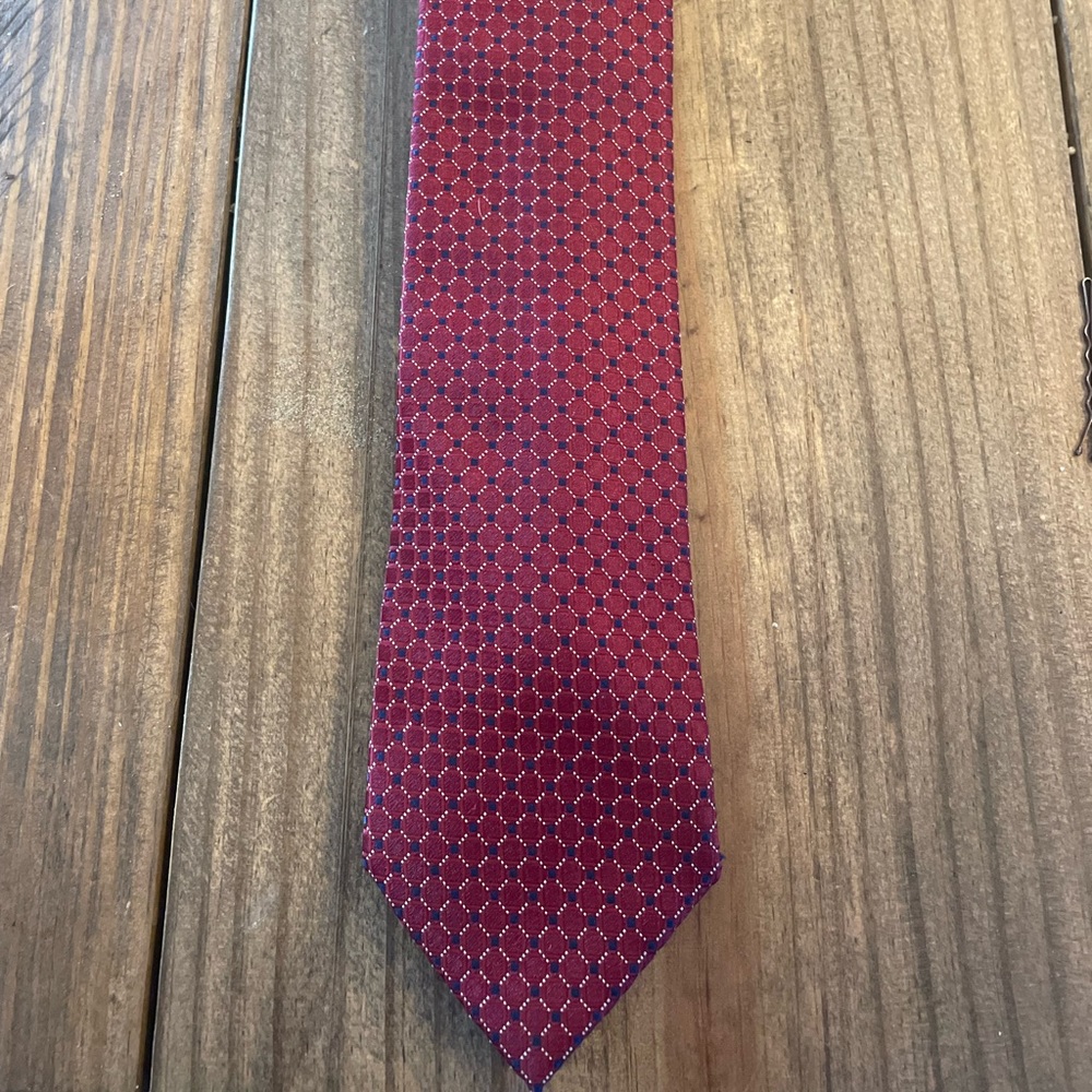 Red and Navy MK neck tie